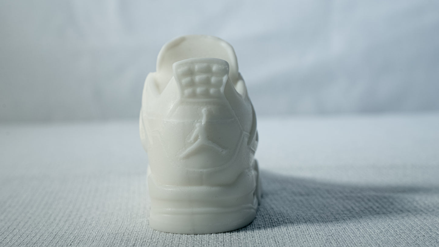 The Neat Vanilla Candle 4 image 2